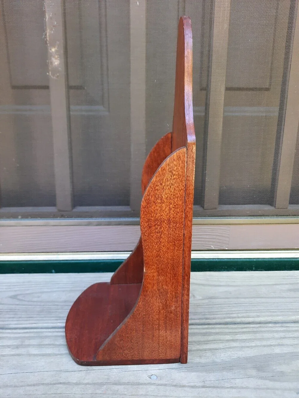 Handcrafted Cottage Cabin Farmhouse Wood Curved Wall Sconce Candle Vase Shelf